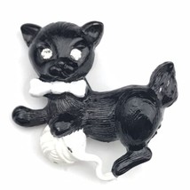 Cat Playing With Yarn Pin Brooch Black White Bow tie Tuxedo Kitty Metal Gerry’s - $9.95