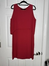 UTERQUE Red Tiered Mini Shift Dress Back Button Closure Cocktail Party - $928.02 MXN