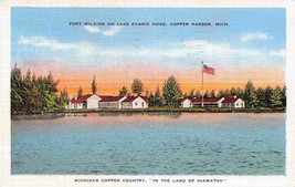 Fort Wilkins Lake Fannie Hooe Copper Harbor Michigan linen postcard - £5.14 GBP