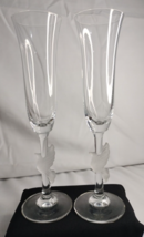 2 Long Stem Champagne Flute Frosted Dove Bird On Stem - £24.24 GBP