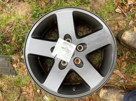 Wheel 17x7-1/2 5 Spoke Painted Gray Fits 10-13 WRANGLER 103664967 - £132.42 GBP
