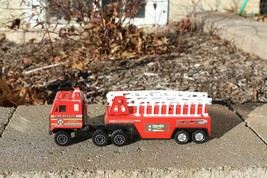 VINTAGE 1987 REMCO TOYS INC. FIRE RESCUE Ladder Truck County Ladder Co. 5 - £13.29 GBP