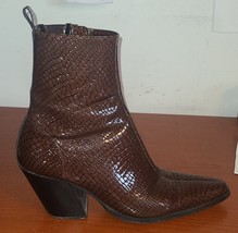 ASOS Chelsea Boots Mens Sz.11 Brown Faux Snakeskin Pointed Toe Zip Up Bl... - $45.99