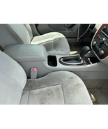 Console Front VIN W 4th Digit Limited Floor Fits 07-16 IMPALA 104876708 - $4,527.71 MXN