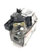 WR 36J54-504P1 Gas Valve Natural Gas 2 Stage 24V 103181-05 1/2&#39;&#39; used #G556 - $1,443.89 MXN