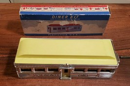 Bachmann Plasticville Yellow & Silver Diner Kit #DE-7 U.S.A. w/ Original Box - $21.73