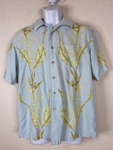 Quiksilver Edition Men Size M Light Blue Floral Button Up Shirt Short Sleeve - £6.10 GBP