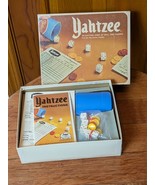 Vintage 1978 Yahtzee Game by Lowe Milton Bradley - Complete Good Condition - €15,60 EUR