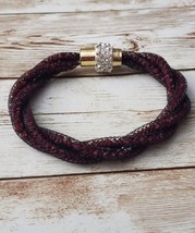 Vintage Bracelet Twisted Red with Black Mesh with Gold Tone &amp; Clear Gem Clasp - £11.16 GBP
