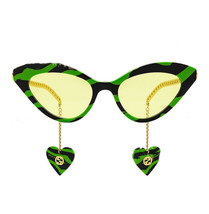 GUCCI CHAIN 0978 Gold Black Green Zebra Heart Pedant Sunglasses GG0978S 006 - £576.49 GBP