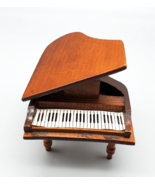 Vintage Dollhouse Furniture Grand Piano Wooden Lid Opens Wood Miniatures... - £9.43 GBP