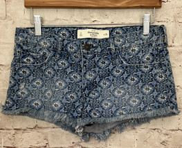 Abercrombie &amp; Fitch Jean Short Shorts Size 2 W26  Distressed Raw Hem Blue Print - £18.77 GBP