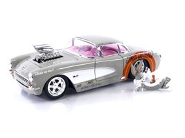 Looney Tunes 1:24 1957 Chevrolet Corvette Die-cast Car &amp; 2.75&quot; Bugs Bunn... - $35.16