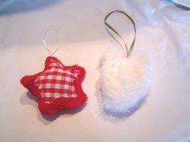  New Handmade Stuffed Plush Star and Heart Christmas Ornaments Set of 2  - £12.78 GBP