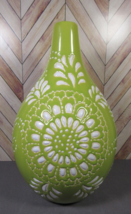 Vase Home Decor Lime Green White Geometric Pattern Ceramic Bud-Style 8.25&quot;x 5.5&quot; - $24.77