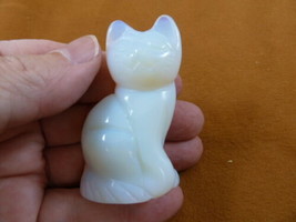 (Y-CAT-SIC-764) White Albino KITTY CAT gemstone gem carving figurine I l... - £13.69 GBP