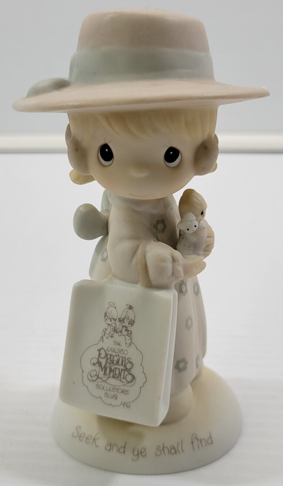 Primary image for *R64) Precious Moments 1984 Samuel Butcher "Seek and Ye Shall Find" Figurine