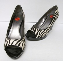 Bandolino Auburn Zebra Calf Hair Patent Shoes Wedge Platform Slip On 9.5 - £19.14 GBP