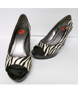 BANDOLINO AUBURN Zebra Calf Hair Patent Shoes Wedge Platform Slip On 9.5 - £18.84 GBP