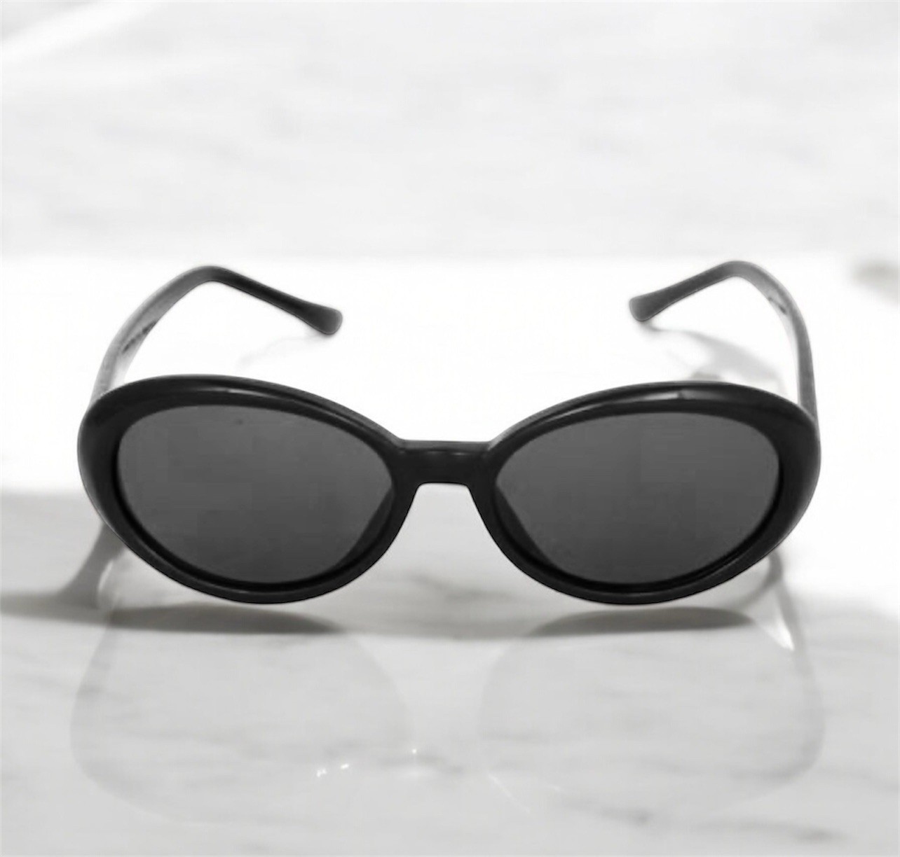 New Vintage women&#39;s 90s  Mini Black oval sunglasses - $14.50