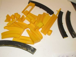 AURORA- HO SLOT CAR ASSTD. TRACK SPIN OUT PARTS &amp; ACCESS- EXC.- B11R - £3.61 GBP