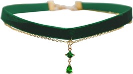 Velvet Pendant Choker Necklace - $29.35
