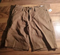 Old Navy Ultimate Tech Slim Shorts Quick Dry Built In Flex Size 29 Khaki  - $28.70