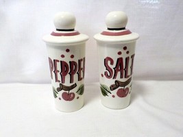 Vintage  Cleminson Pottery Apple Salt &amp; Pepper Shakers  California Pottery 6&quot; - £9.47 GBP