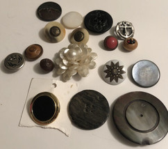 Lot Of 17 Unique Vintage Buttons - $6.80