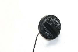 2003-2006 INFINITI G35 GAS FUEL TANK GAS CAP WITH DOOR HINGE P9040 image 4