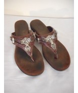 Brown Leather Flip Flop Sandal 6.5 M Alligator look Metal Accent Rialto - $184.10 MXN