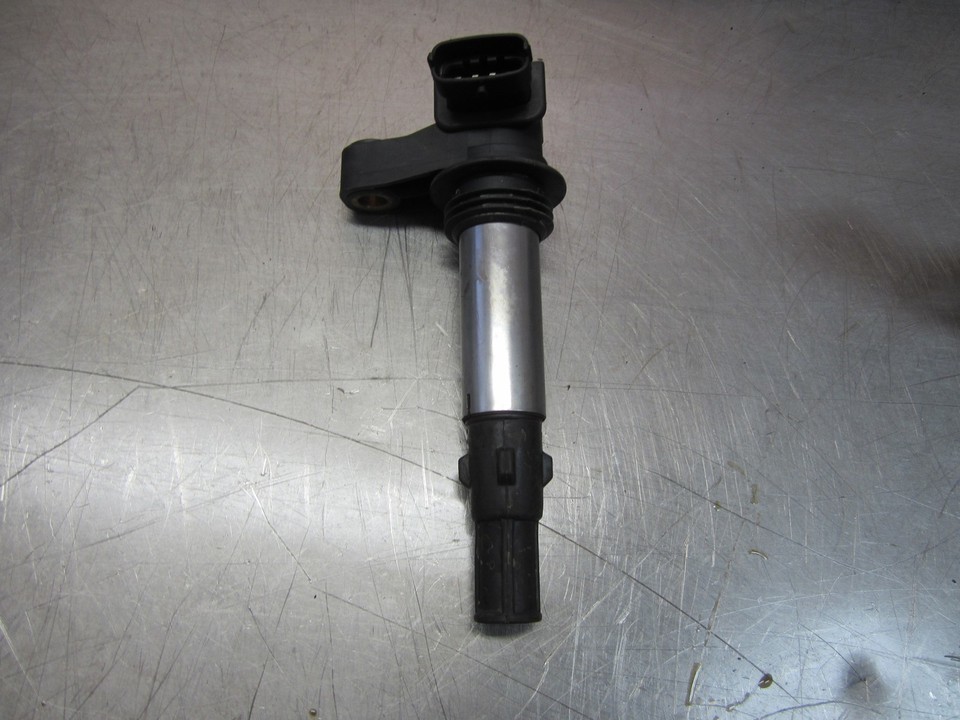 Ignition Coil Igniter From 2009 Chevrolet Traverse  3.6 12629037 - $19.75