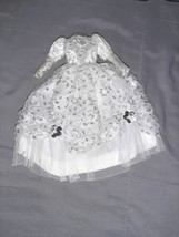 12” Vintage Mattel Barbie Outfit 1980’s Wedding Dress Lace Mesh Silver Trim - $469.95 MXN