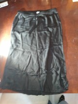 Large Gap Black Skirt - $44.56 CAD