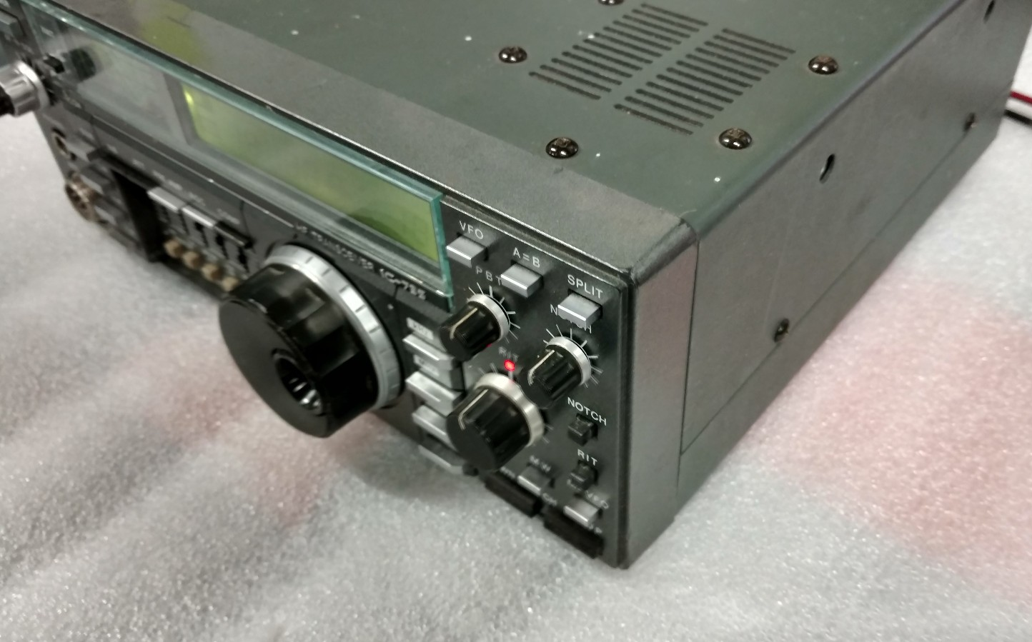 Icom IC-735 HF Ham Radio Transceiver * For Parts Item image 2