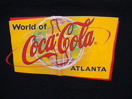 World Of Coca-Cola In Atlanta Coke Drink Soda Pop Graphic Print T Shirt S - £10.60 GBP