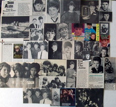 S EAN Astin ~ Thirty-Three (33) Color And B&amp;W Vintage Clippings From 1985-1991 - £5.24 GBP