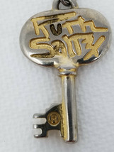 Keychain Ruth Saltz Key Oval Silver Gold Twisted Chain Vintage - $12.30