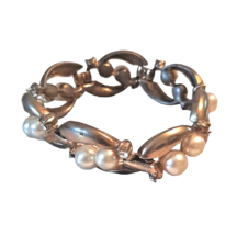 7&quot; Vintage Trifari Rhinestone Faux Pearl Chunky Link Bracelet Gold Toned AS IS - £14.78 GBP