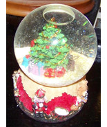 home decorations for holidays christmas [snow globes} - £6.69 GBP