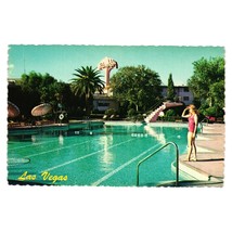 Vintage Postcard Flamingo Hotel Casino Swimming Pool Resort Scalloped Ed... - £7.43 GBP