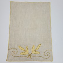Vintage Applique Table Runner 16x11 Inch Beige Yellow - $14.00