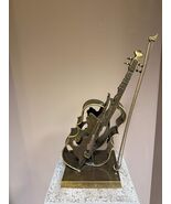 Abstract Violin – Bronze Sculpture. 20x20x50cm-
show original title

Ori... - $1,321.75