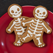 Tasty Skeleton Gingerbread Cookie Cutter - £12.55 GBP