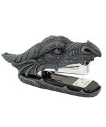 Black Dragon Stapler! - $346.06 MXN