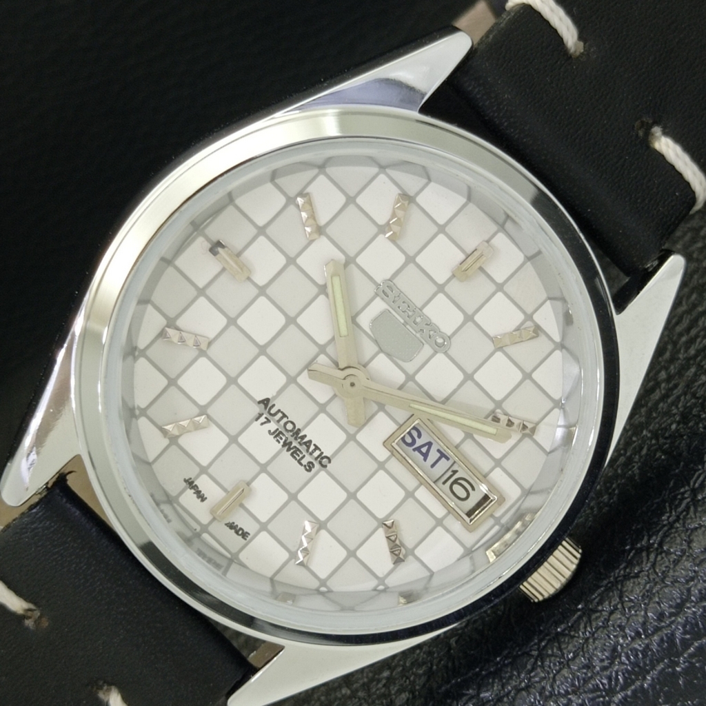 REFURBISHED SEIKO 5 AUTOMATIC MENS WATCH JAPAN MADE WHITE DIAL CUSTOM a4... - $44.99