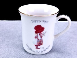 Holly Hobbie Vintage Christmas Candle, Hollyberry Scented, Porcelain Handled Cup - £11.50 GBP