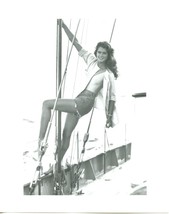 Brooke Shields Leggy 8x10 photo X3132 - £4.67 GBP