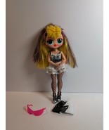 Lol Surprise OMG Remix Pop BB doll Bride Lace Outfit Pink Yellow Highlig... - $16.24 CAD