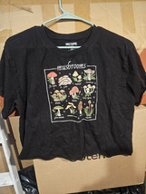 Hot Topic Womens Retro Mini Mushrooms Cropped Shirt Womens Xl Black  - $7.92